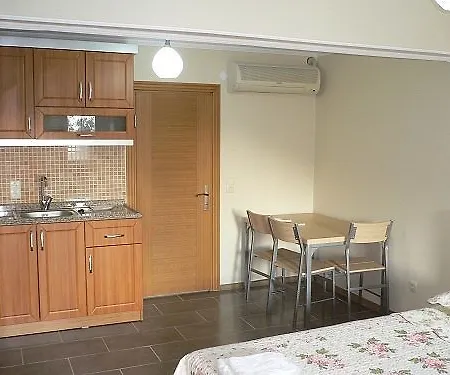 Natureland Efes Aparthotel