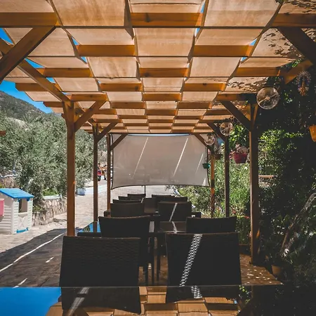 شقة فندقية بنسيون ناتور لاند ايفاس 3*