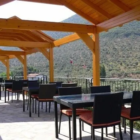 Ξενοδοχείο με διαμερίσματα Natureland Efes 3*